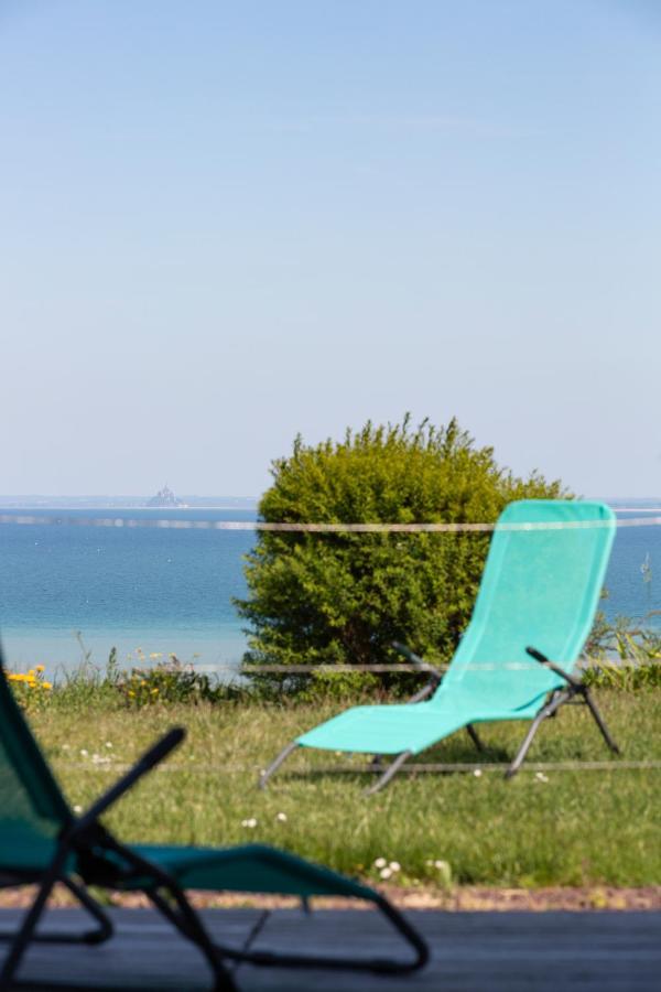 La Metairie-Du-Vauhariot - Vue Mer Et Mont Saint Michel - Piscine Chauffee - Acces Gr34 Cancale Luaran gambar