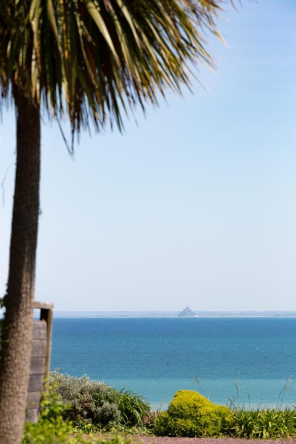 La Metairie-Du-Vauhariot - Vue Mer Et Mont Saint Michel - Piscine Chauffee - Acces Gr34 Cancale Luaran gambar